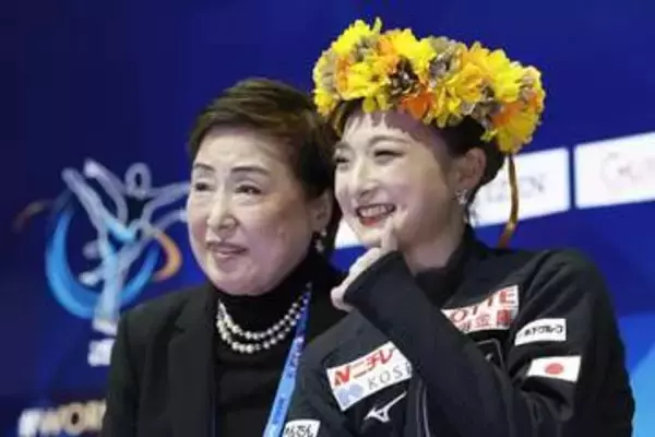坂本花織、恩師と二人三脚で成長　「世界に羽ばたく選手」育成へ