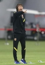 中国サッカー、73人を永久追放　収賄の元会長や元代表監督ら