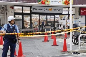 スーパーで女性刺され死亡　殺人未遂疑いで元夫逮捕、大阪