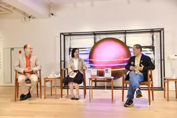 「早稲田大学国際文学館（村上春樹ライブラリー）クラウドファンディング開始」の画像