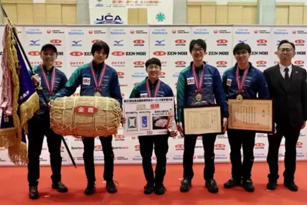 「高校生カーリング日本一は、長野選抜（男子）と北海道選抜（女子）」の画像