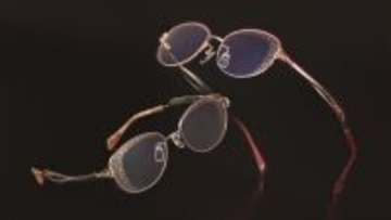 HOYA/メガネレンズ面に装飾を施す超精密レーザー加工技術を開発