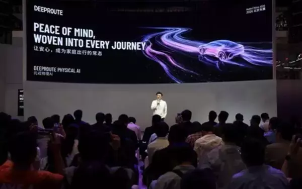 DeepRoute.aiのCEO、Maxwell Zhou氏：物理世界のAIインフラとなることを目指す