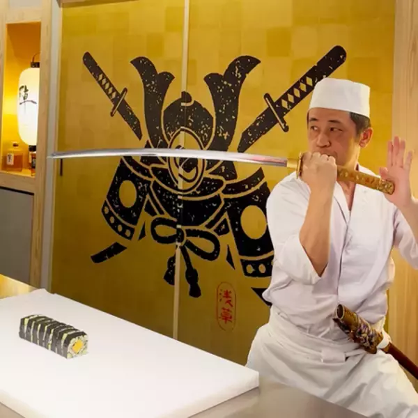 「浅草の寿司屋で天下統一！？ハリウッドスター級の注目を浴びる、世界一クレイジーな将軍体験型レストラン」の画像