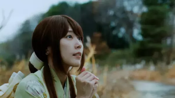 「鬼ちゃんが歌う、三太郎CM初のラブソングにのせて。au お正月新CM 「とどけ、ぜんぶ。」篇」の画像