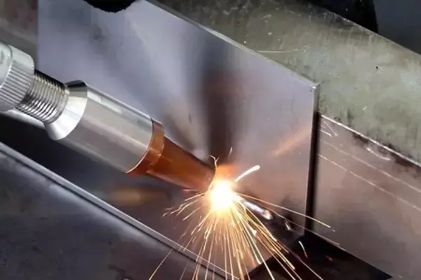 「【累計500台突破】レーザー溶接機の決定版「SLWシリーズ」が快挙。感謝の期間限定キャンペーンを開始」の画像