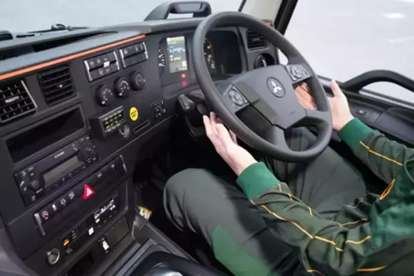 「ヤマト運輸の幹線輸送で運転自動化レベル2＋技術搭載のセミトレーラーによる走行実証を実施」の画像