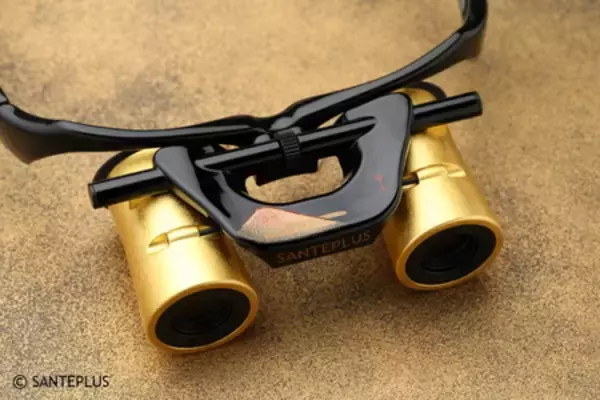 「「カブキグラス」に高級版　24K純金箔＋吉田華正の蒔絵　日本橋三越本店で先行発売」の画像