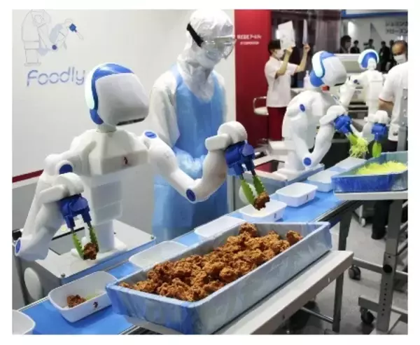 「報道写真展・定点観測者としての通信社 「食の戦後史―飢餓、飽食、美食―」 開催のお知らせ」の画像