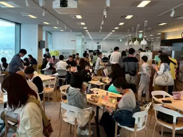 「dentsu Japan、従業員とその大切な人たちとの相互理解を深めるオフィスカミングデーを開催」の画像