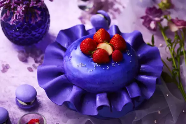 「アートホテル大阪ベイタワー 推し色と甘さに包まれる、私だけのいちご時間」の画像