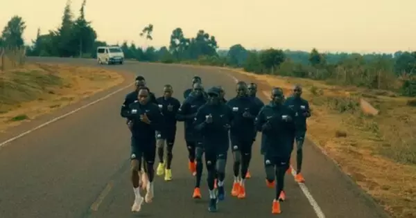 「イノベーションとアスリートの融合：HuaweiとEliud Kipchogeが次世代ランニングウォッチを発表」の画像