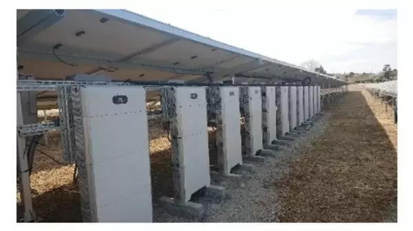 「鹿島市浄化センター太陽光発電の稼働状況報告のため田口伸一市長へ表見訪問」の画像