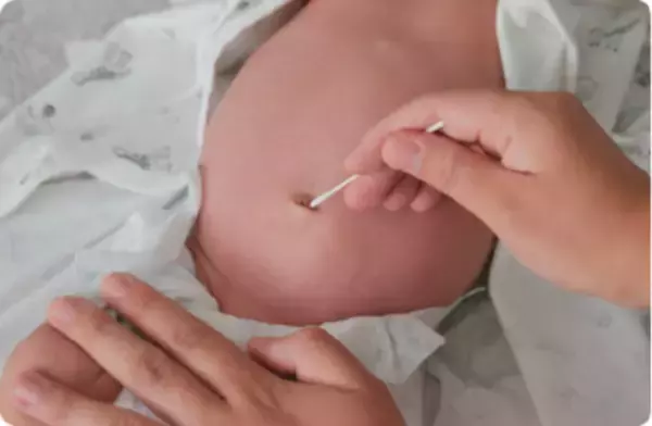 「もっと細く。先端を小さく。新生児の鼻に合うように」の画像
