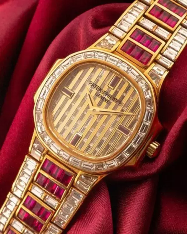 「FutureGrail、5月オークションでGeorge Danielsの時計の落札記録を更新」の画像