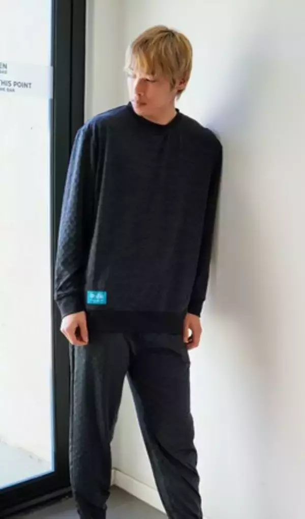 「(株)コラントッテが伊東純也選手（サッカー）とアドバイザリー契約を締結」の画像