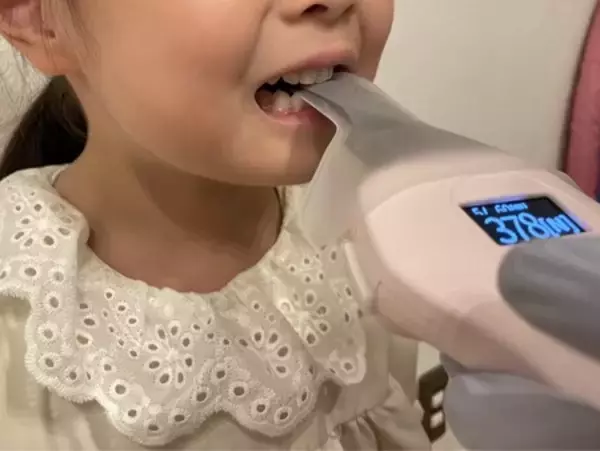 「すべての世代の噛む力を「見える化」 歯科用咬合力計「Oramo™2」を11月4日発売」の画像