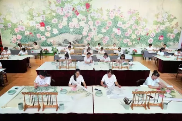 2026年世界牡丹大会の一環として、巨野で中国の工筆牡丹画産業の発展に関するフォーラムを開催