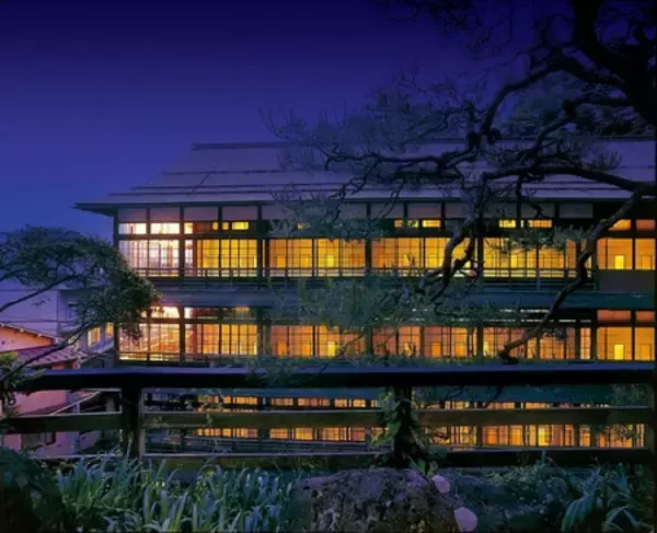 宮城県白石市合資会社一條旅舘　　第７回１００年企業顕彰で「中小企業庁長官賞」を受賞いたしました。