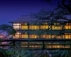 宮城県白石市合資会社一條旅舘　　第７回１００年企業顕彰で「中小企業庁長官賞」を受賞いたしました。