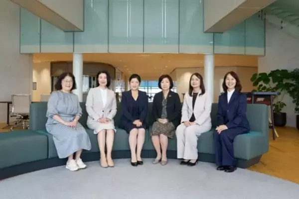 「営業職の女性活躍を推進する「働きやすさNEXTプロジェクト」壁や解決策をまとめたホワイトペーパーを公開」の画像