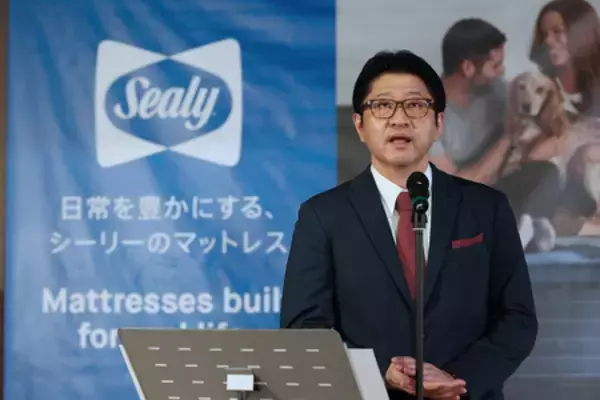 「元プロ野球選手 斎藤佑樹さんが新商品の魅力と睡眠の重要性を語る、Sealy（シーリー）最新ラインナップ」の画像