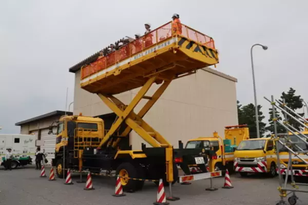 「高速道路の“裏側”を体験！ 小学生向けイベント「ハイウェイ☆キッズたんけん隊２０２６」の参加者募集」の画像