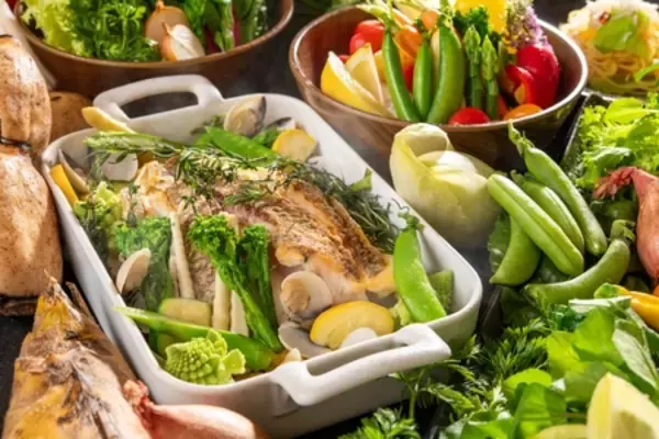 「霧島国際ホテル いちごと旬の料理を思う存分味わう「春のいろどり旬彩フェア」開催」の画像