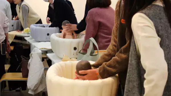 「アカチャンホンポでプレママ・プレパパスクールを開催！」の画像