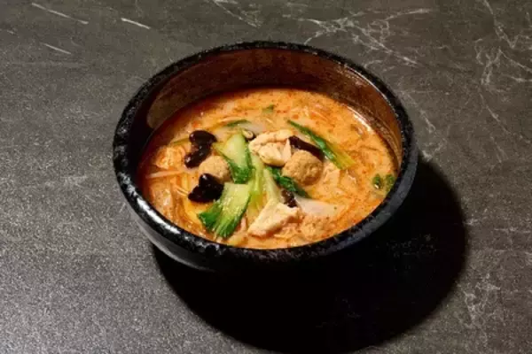 「中国料理「ジャスミンガーデン」清涼冷麺と旨辛石焼フェア」の画像