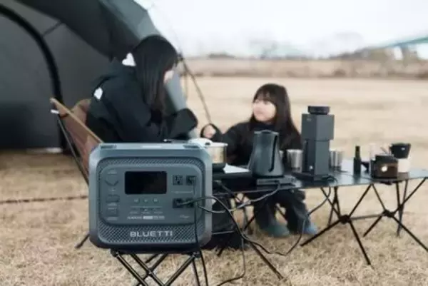 「BLUETTI、3,000Whクラスで 世界最軽量・最コンパクト*のポータブル電源「AORA 300」を3月3日より販売開始」の画像