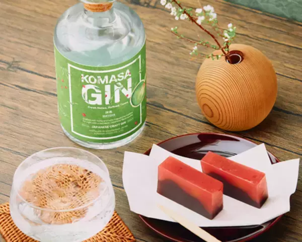 「小正醸造・「KOMASA GIN -抹茶-」を新定番商品として、 2026年5月22日（金）発売」の画像