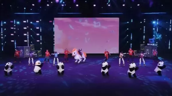 「AGIBOT、ロボット主導のガラショー「AGIBOT NIGHT」をライブ配信」の画像