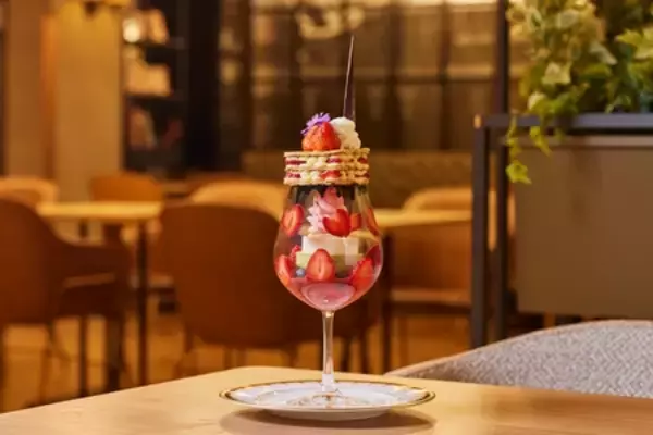 「アートホテル大阪ベイタワー 店内でいちご狩り  摘みたていちごを味わう1日限定体験型スイーツイベント開催」の画像