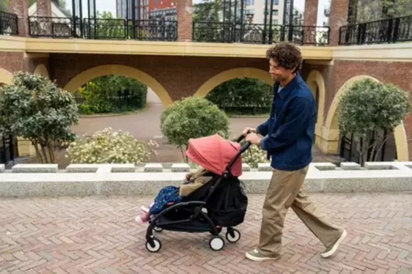 「ストッケのベビーカー新モデル「Stokke® YOYO⁵」 8月28日（金）よりアカチャンホンポで先行販売開始」の画像