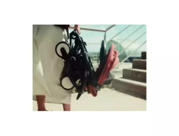 「ストッケのベビーカー新モデル「Stokke® YOYO⁵」 8月28日（金）よりアカチャンホンポで先行販売開始」の画像