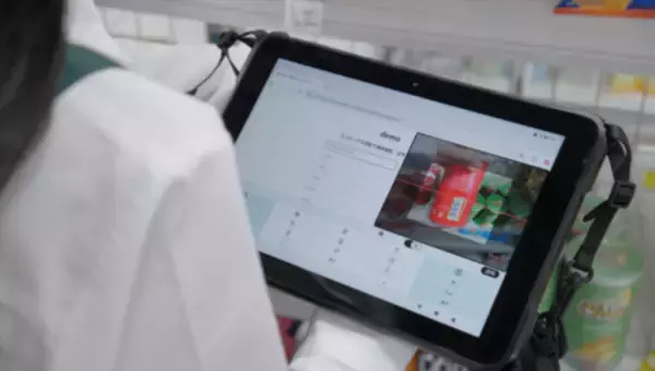 「京セラ製法人向けWi-Fi®タブレット「KC-T308」出荷開始」の画像