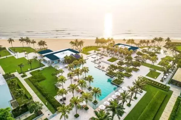 「スポーツを通じてつながる：Hyatt Regency Danang Resort and Spaで楽しむアクティブな家族旅行」の画像