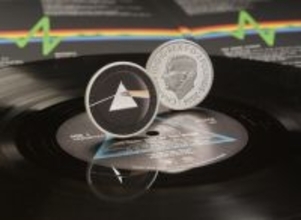 The Royal Mint（英国王立造幣局）、Pink Floydを記念した英国初の記念コインを発行