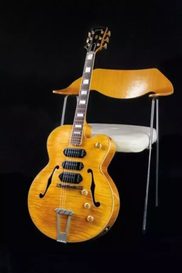 デンマーク・ストリートの象徴Regent Sounds、 T-Bone Walkerの伝説的1949年製Gibson ES-5NをReverbでオンライン限定販売へ