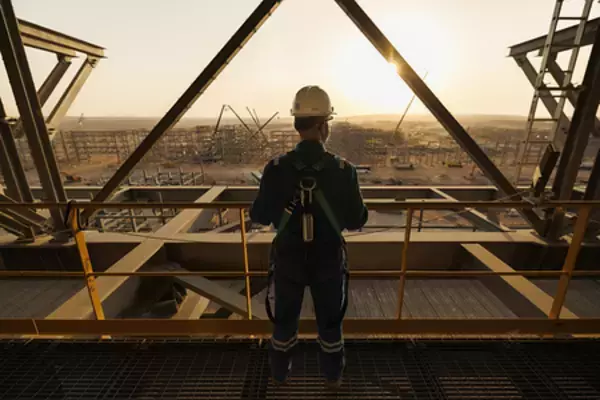 ADNOC Gas、第2四半期に堅調な純利益を計上、主要成長プロジェクトで最終投資決定