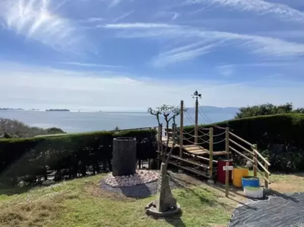 「亀の井ホテル 赤穂 瀬戸内海を望む絶景リゾートで楽しむ夏のアクティビティを紹介」の画像