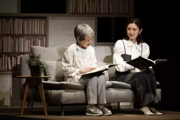 「泉ピン子＆佐藤隆太がW主演！ 『声舞劇！終活を始めた途端、55歳の息子が帰ってきました』開幕！」の画像