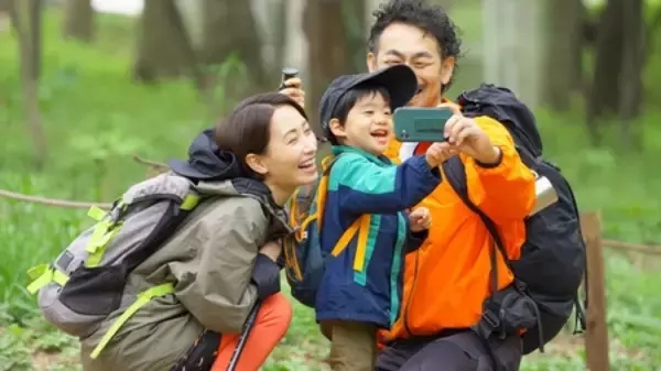 「au Starlink DirectがGoogle Pixelと“いつものスマホで、もしもに備える”『旅先防災案内所』開設！」の画像