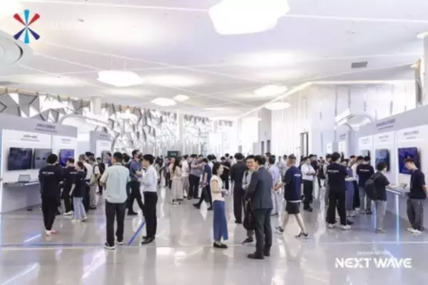 「センシングとコネクティビティの融合：Calterah、高性能ADAS向け超強力ミリ波レーダーチップと最先端UWB レーダー開発スイートを発表」の画像