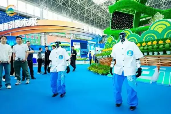 「第2回Shandong Green Vegetable Industry Expoが開幕、スマートで持続可能な農業の推進を紹介」の画像