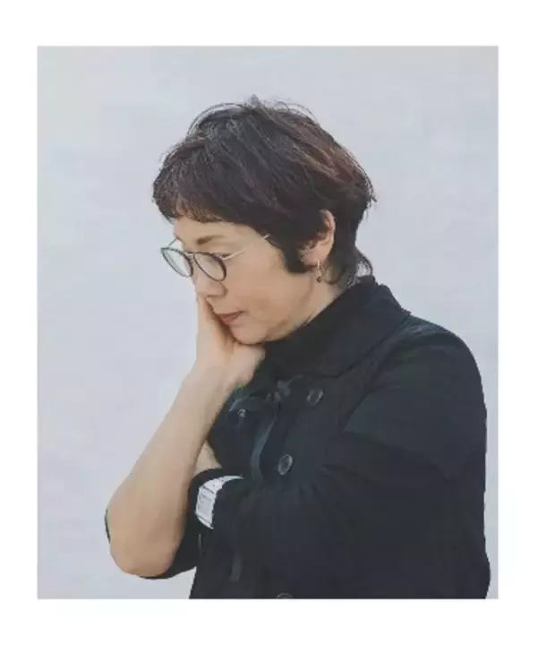 「身近なブルーシートが“神話”になる新進女性彫刻家・久保寛子、福井初個展」の画像