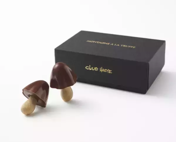 「バレンタイン限定の「きのこの山」と「たけのこの里」を「アムール・デュ・ショコラ」にて販売」の画像