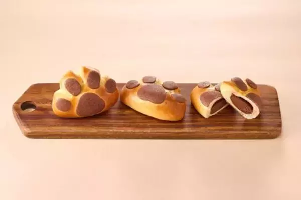 「ホテルショップ「ガルガンチュワ」　苺を使用したスイーツでショーケースを彩る「苺DAYS」を開催」の画像