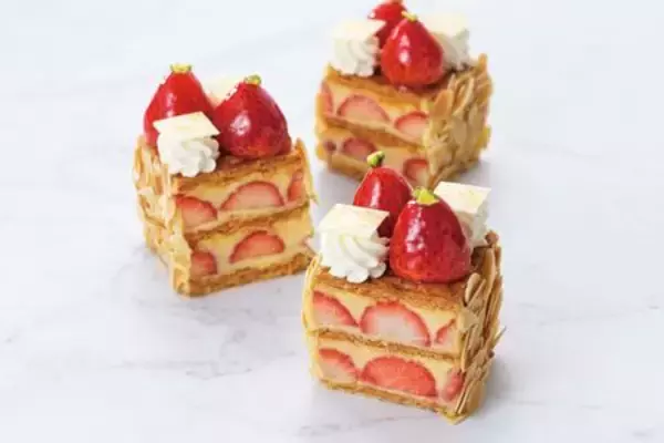 「ホテルショップ「ガルガンチュワ」　苺を使用したスイーツでショーケースを彩る「苺DAYS」を開催」の画像